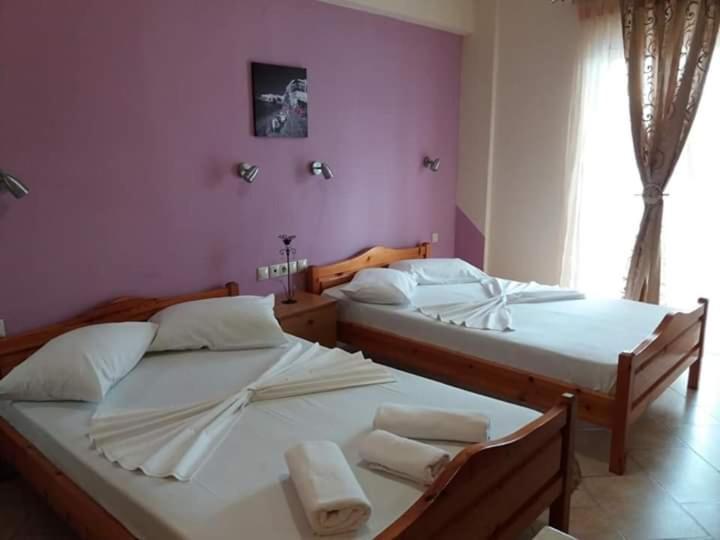 Poseidon Rooms Vrasná Eksteriør bilde